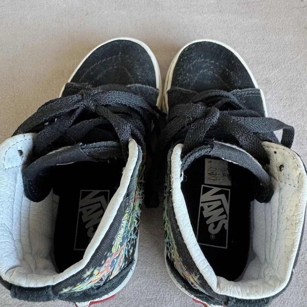Size 11c - VANS TODDLER SK8-HI ZIP SNEAKER TS GLOW WIZARD BLACK WHITE
